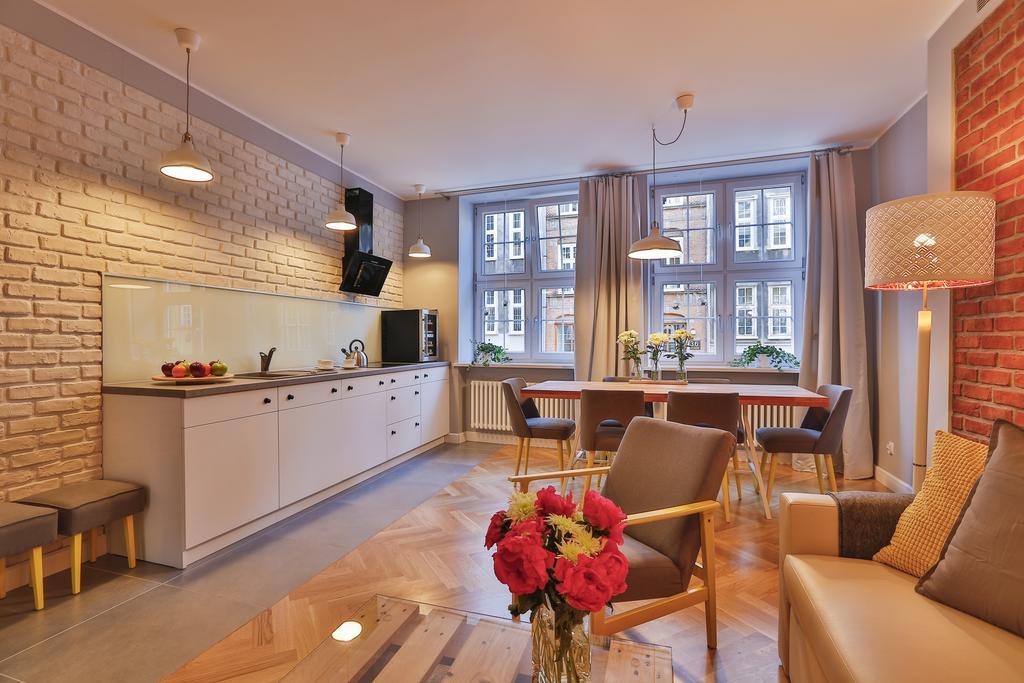 Apartament Bursztynowy Mariacka Old Town กดัญสก์ ห้อง รูปภาพ