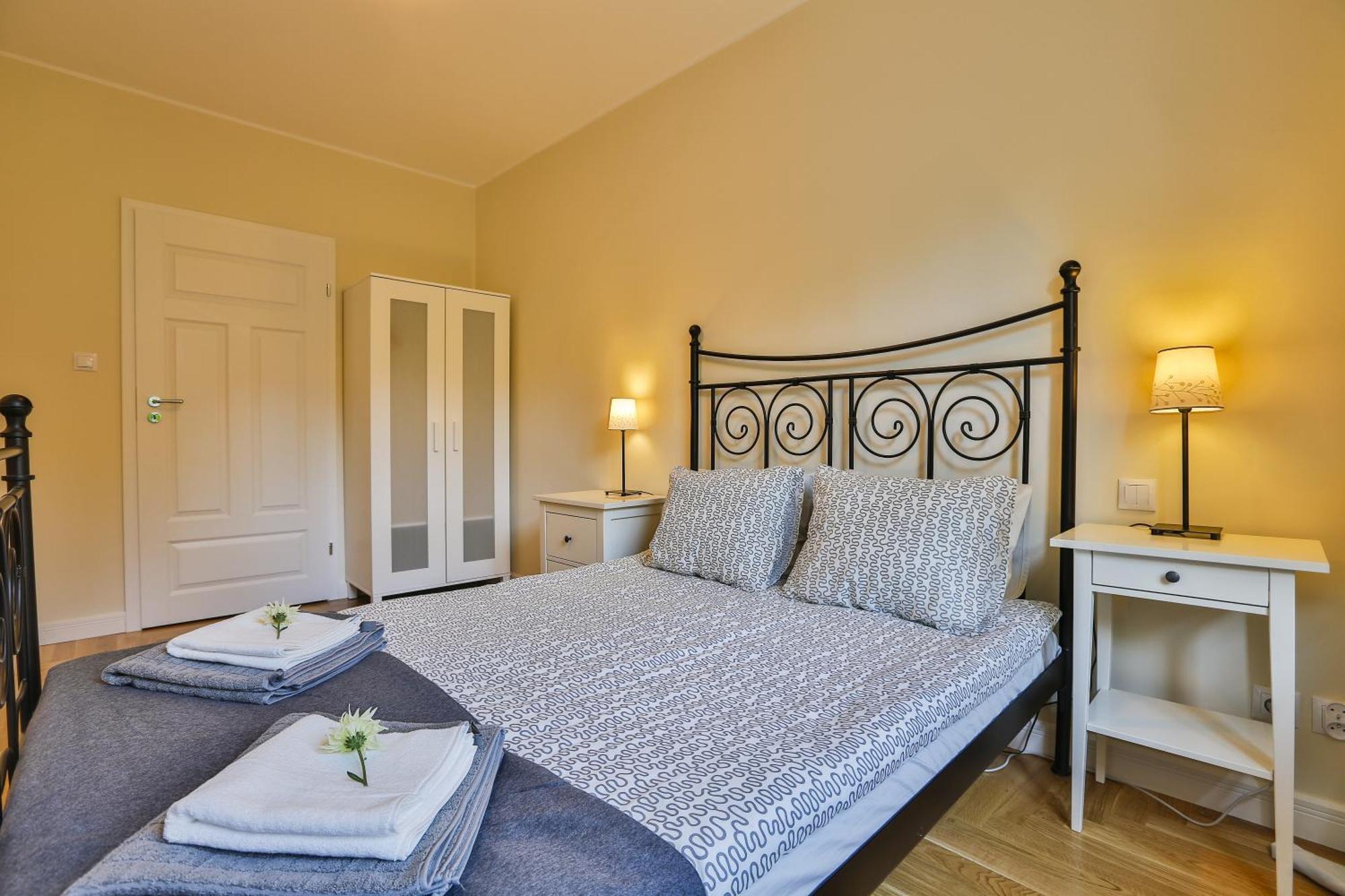 Apartament Bursztynowy Mariacka Old Town กดัญสก์ ห้อง รูปภาพ